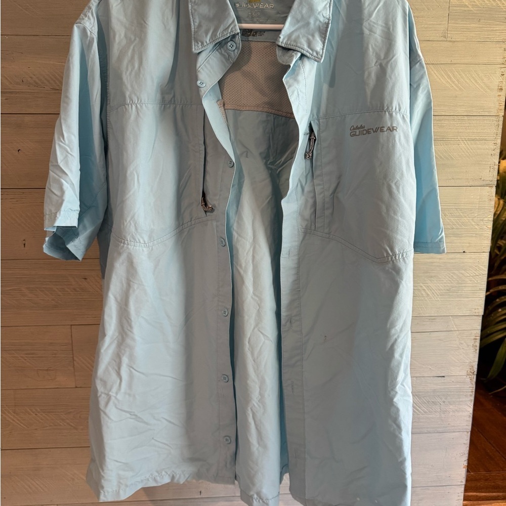 Cabela's Blue Short‎ Sleeve Shirt